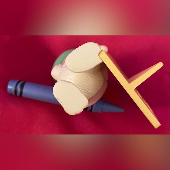 Easter Hallmark Keepsake Ornament 1995 Picture Perfect Bunny Crayola Crayon - Picture 7 of 9